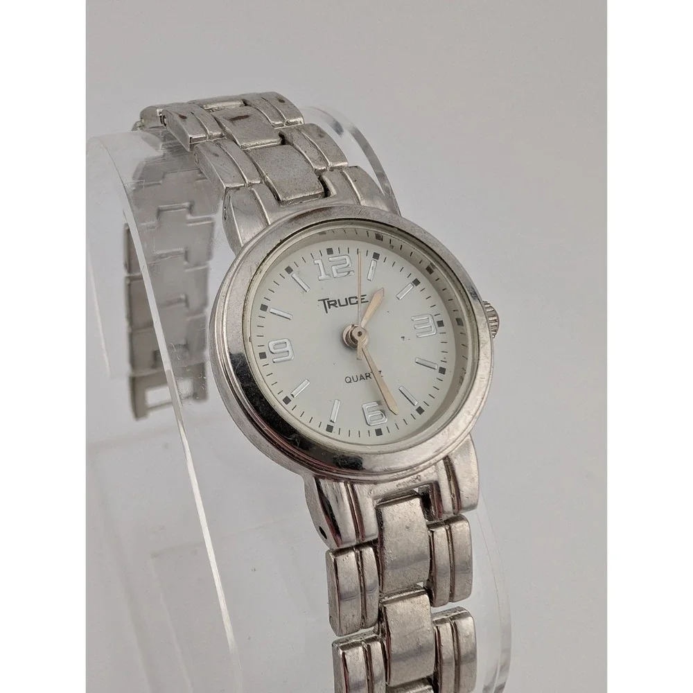 Truce Watch Women White Dial Silver 7.25